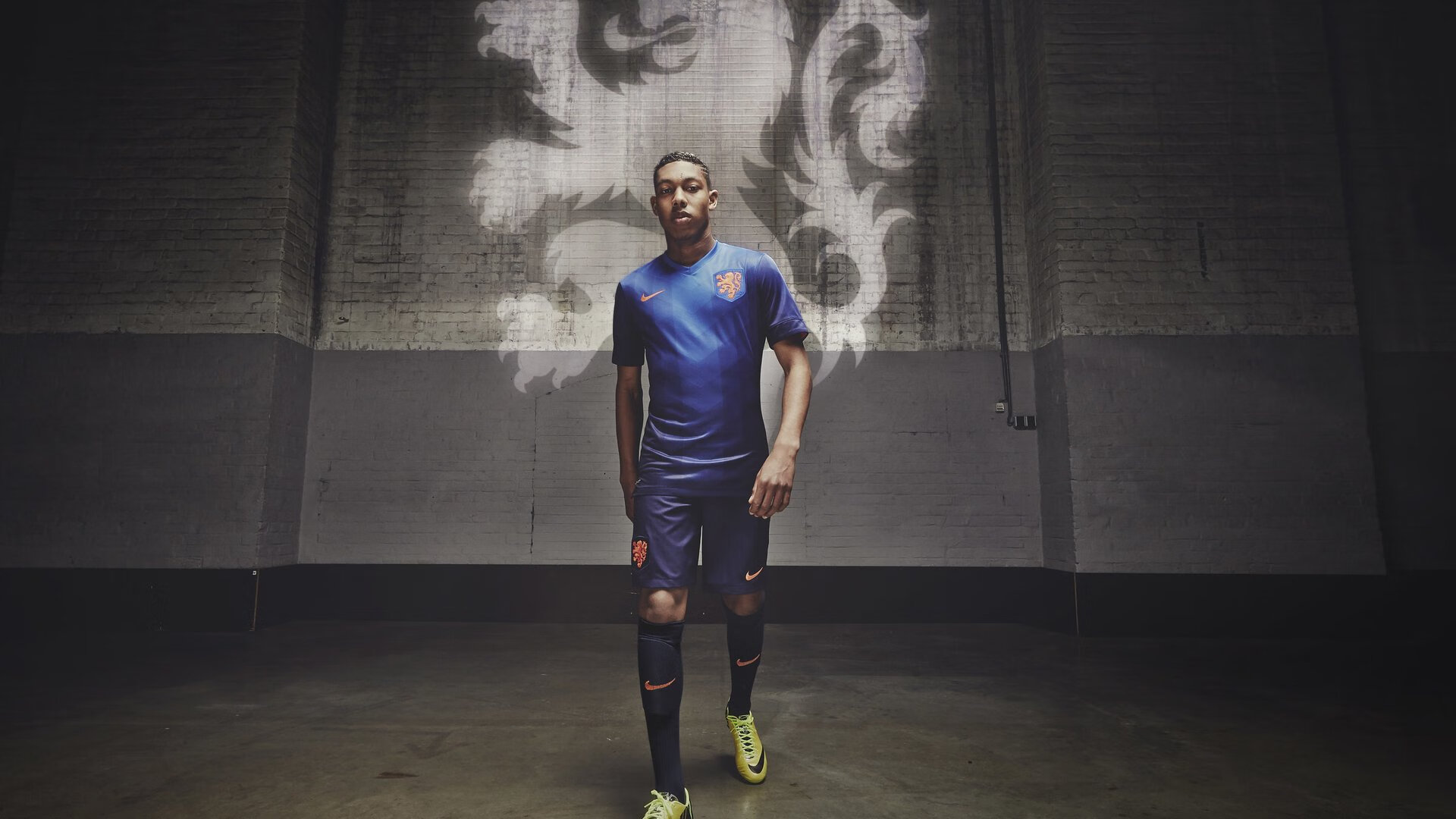 美洲杯精彩片段：令人难忘的足球瞬间，美洲杯视频回顾