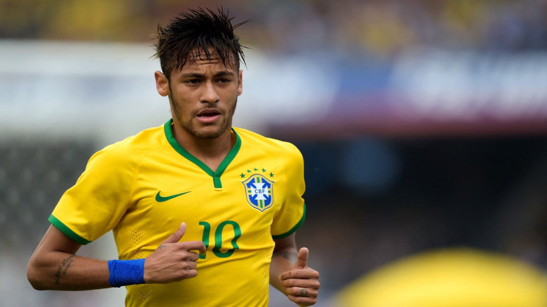 自由泳个人赛吉尔吉斯斯坦新星异军突起，自由泳国际比赛视频