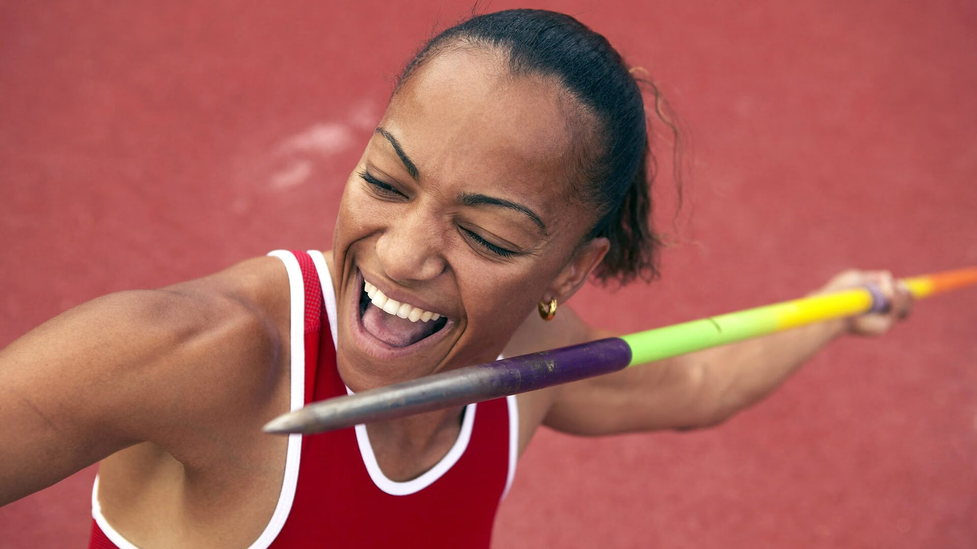 安德森关注年轻球员潜力以实现俱乐部长期储备，安德森续约